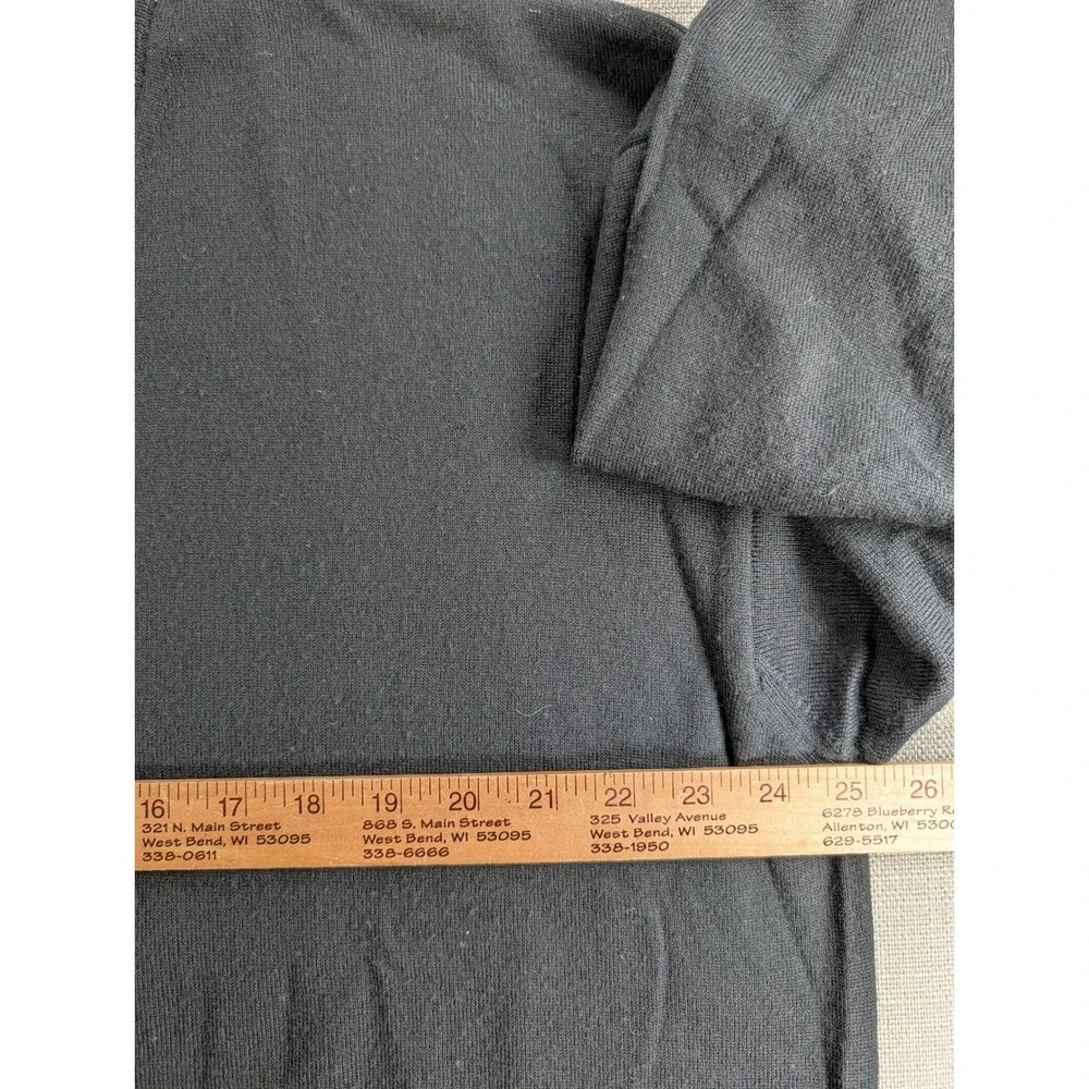 Burberry Golf Pine Valley Men Large Black Extra Fine Merino Wool V-Neck Sweater